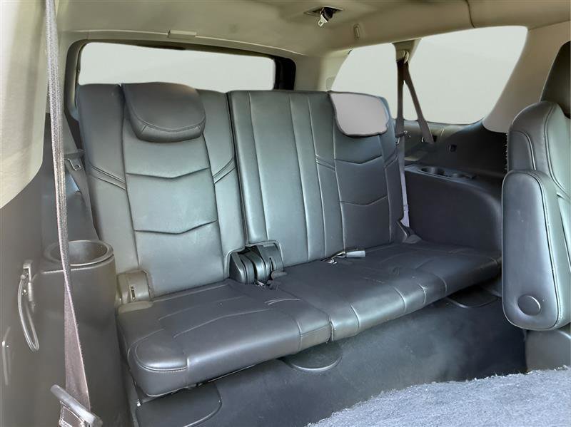 Used 2016 Cadillac Escalade ESV Luxury RWD image 33