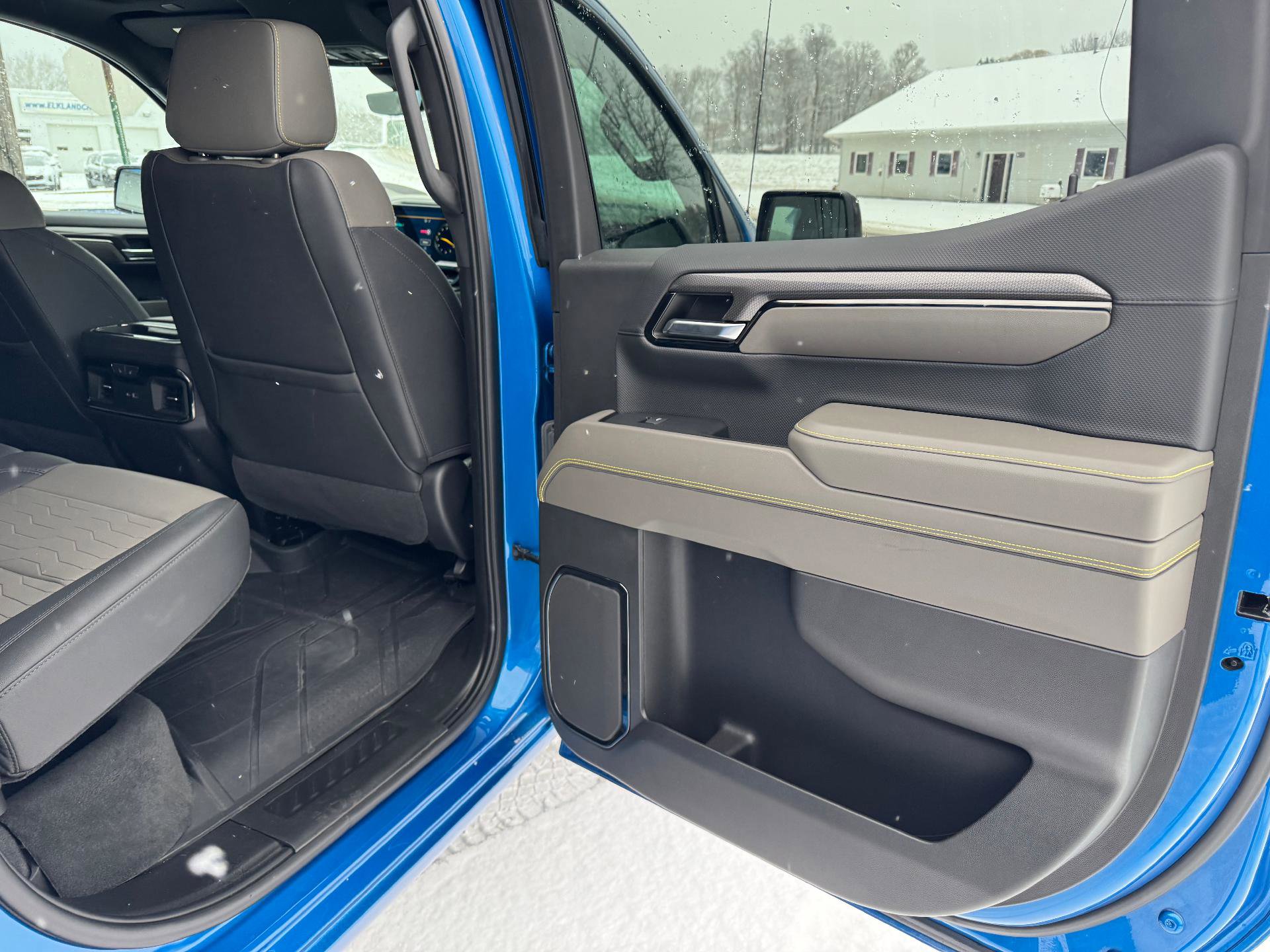 Used 2024 Chevrolet Silverado 1500 ZR2 w/ Technology Package image 45