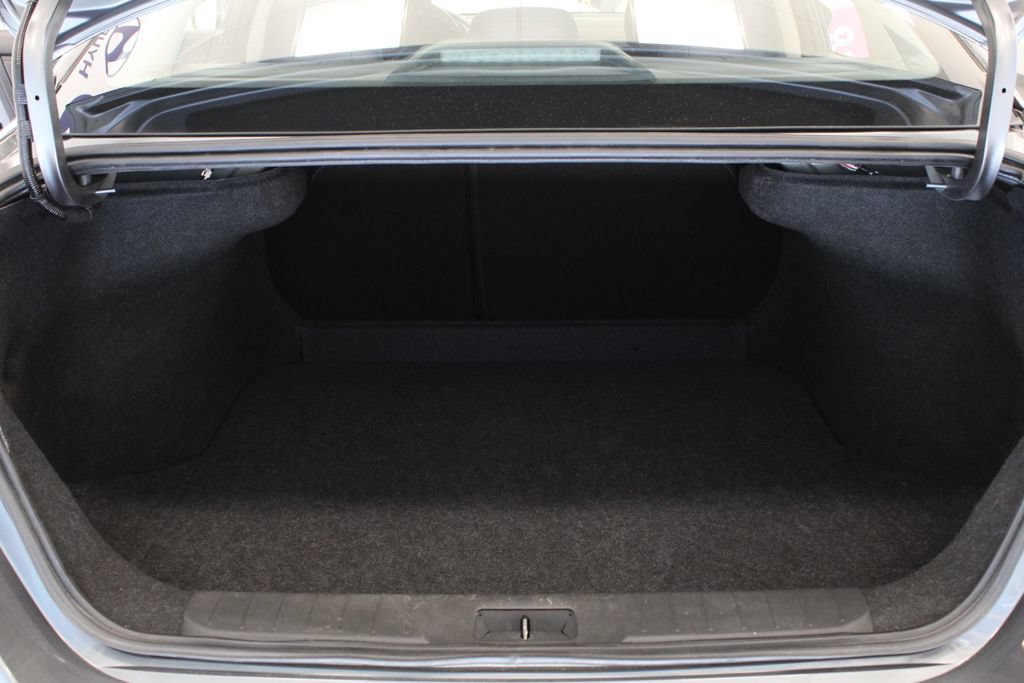 Used 2024 Nissan Sentra S FWD image 29