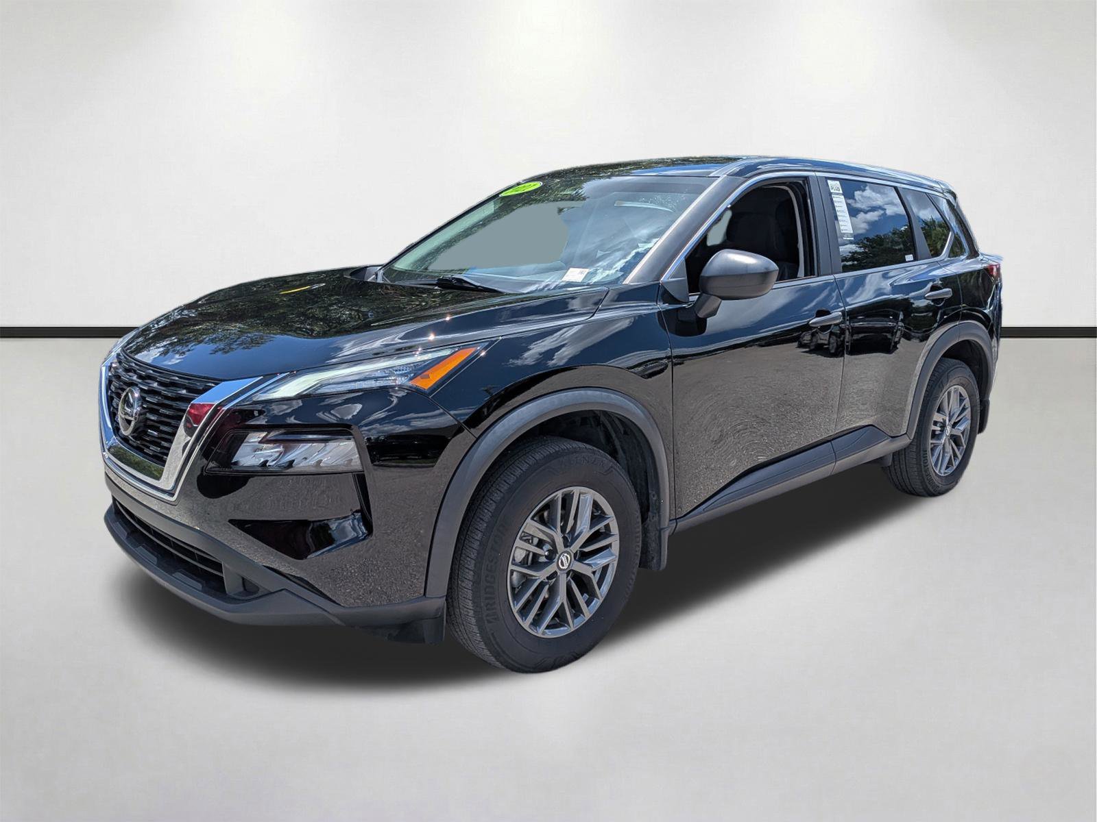 Used 2021 Nissan Rogue S FWD image 8