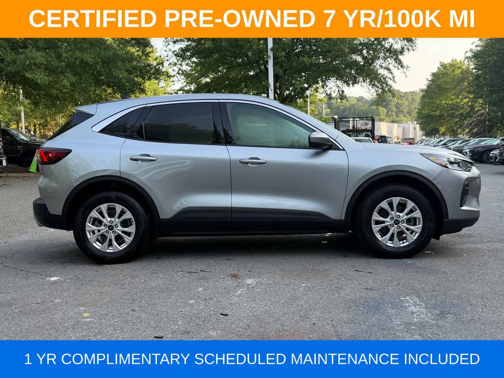 Used 2023 Ford Escape Active w/ Tech Pack #2 AWD/4WD image 9