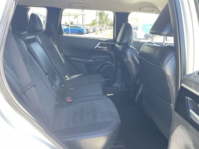 Used 2024 Mitsubishi Outlander SE Black Edition AWD/4WD image 27