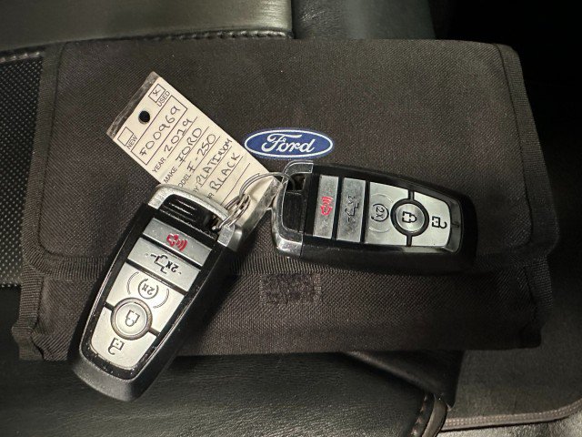 Used 2019 Ford F250 Platinum w/ FX4 Off-Road Package AWD/4WD image 55