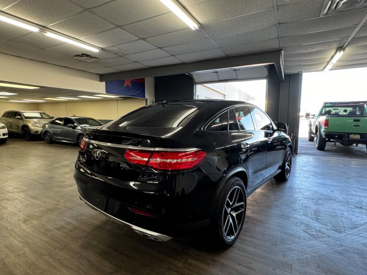 Used 2016 Mercedes-Benz GLE 450 4MATIC Coupe image 5