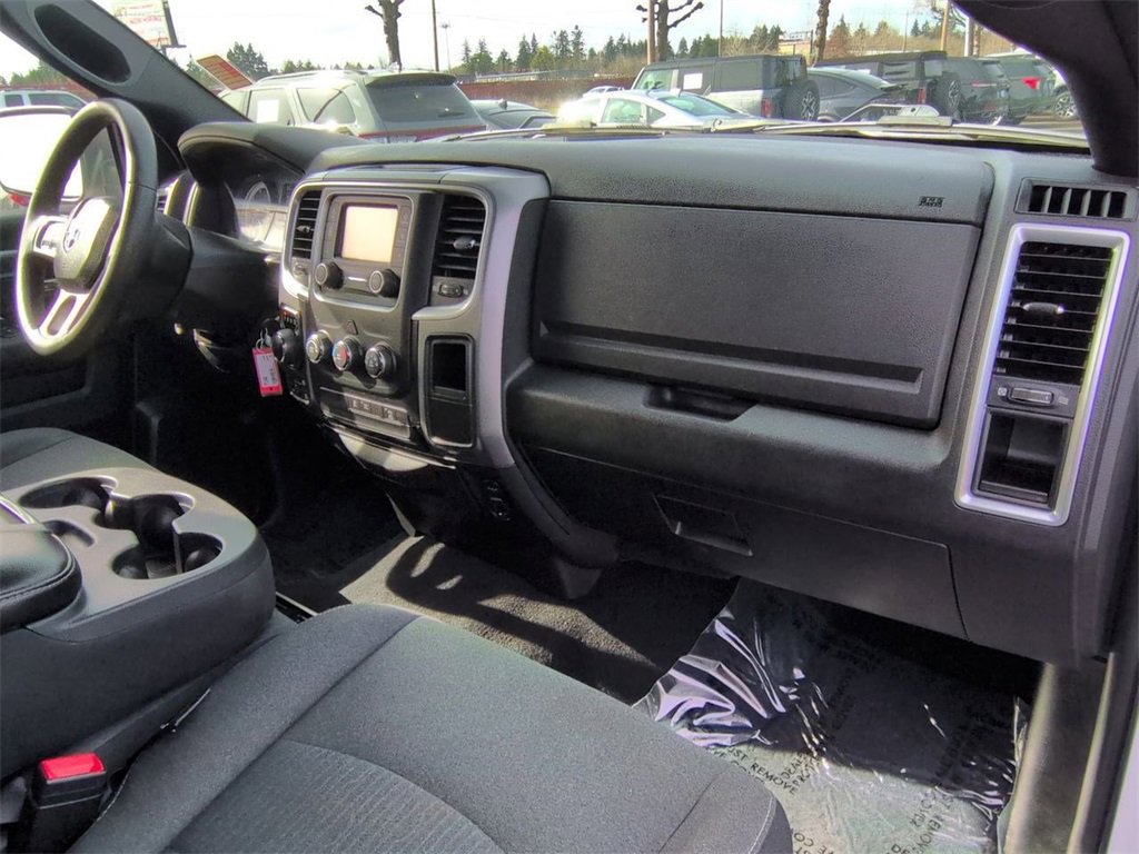 Used 2022 RAM 1500 Classic Warlock image 32