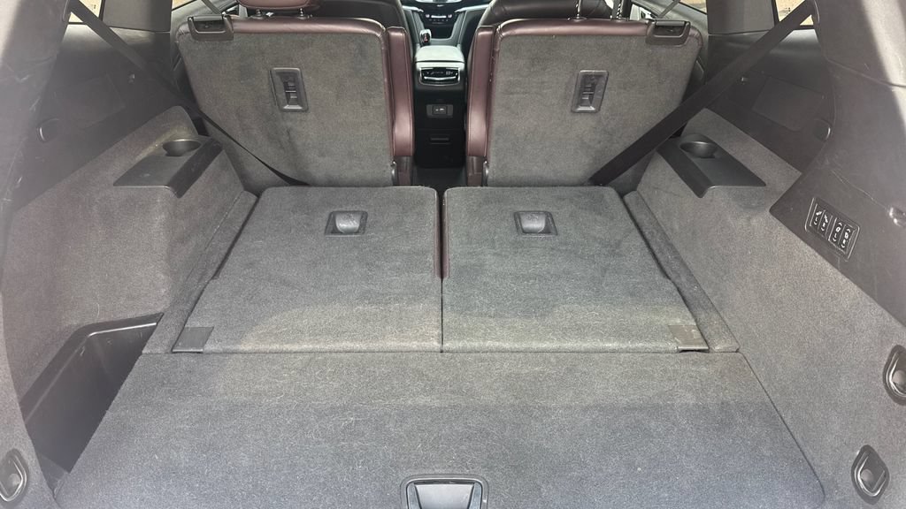 Used 2020 Cadillac XT6 Premium Luxury AWD/4WD image 13