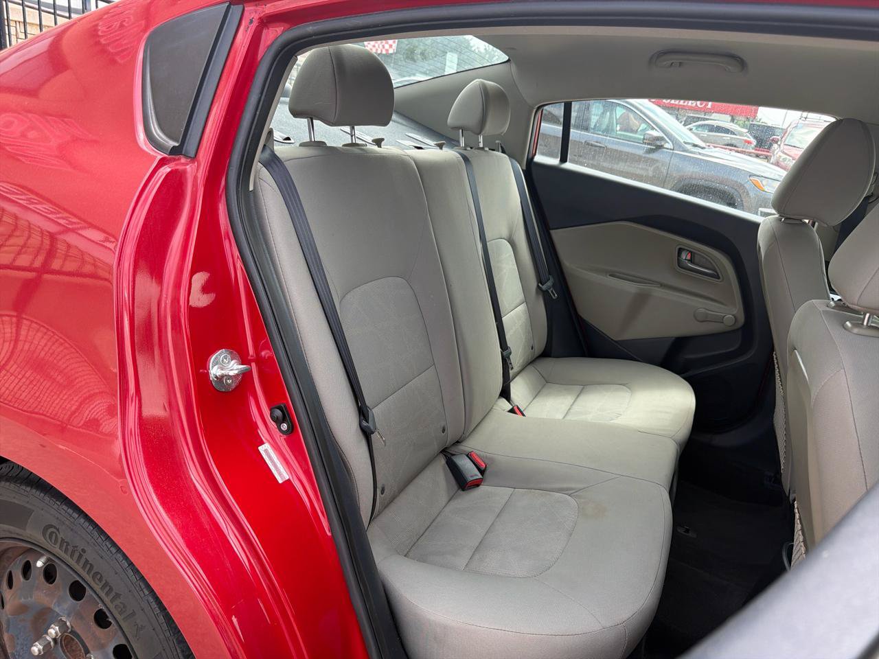 Used 2015 Kia Rio LX FWD image 21