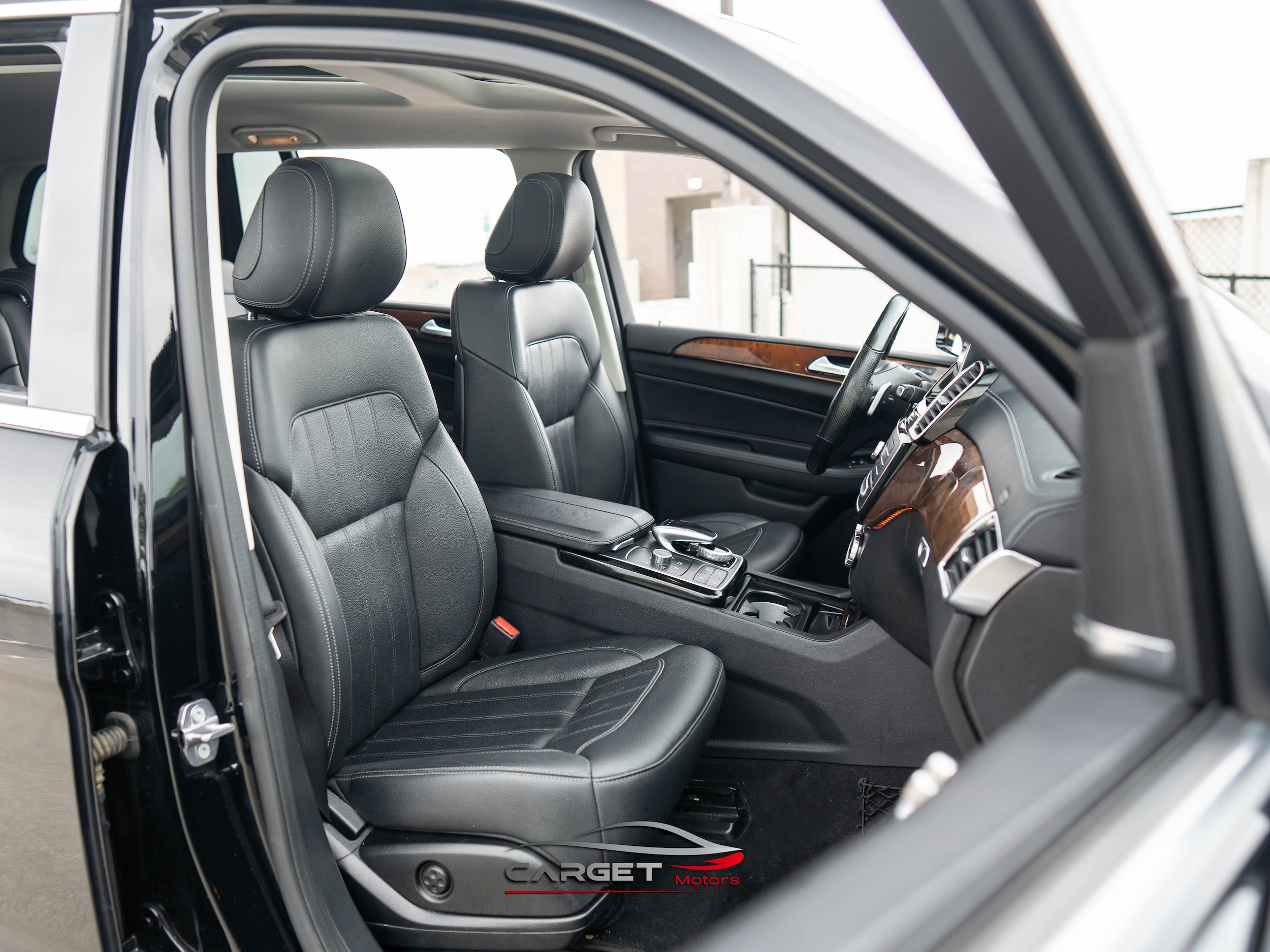 Used 2018 Mercedes-Benz GLS 450 4MATIC image 17