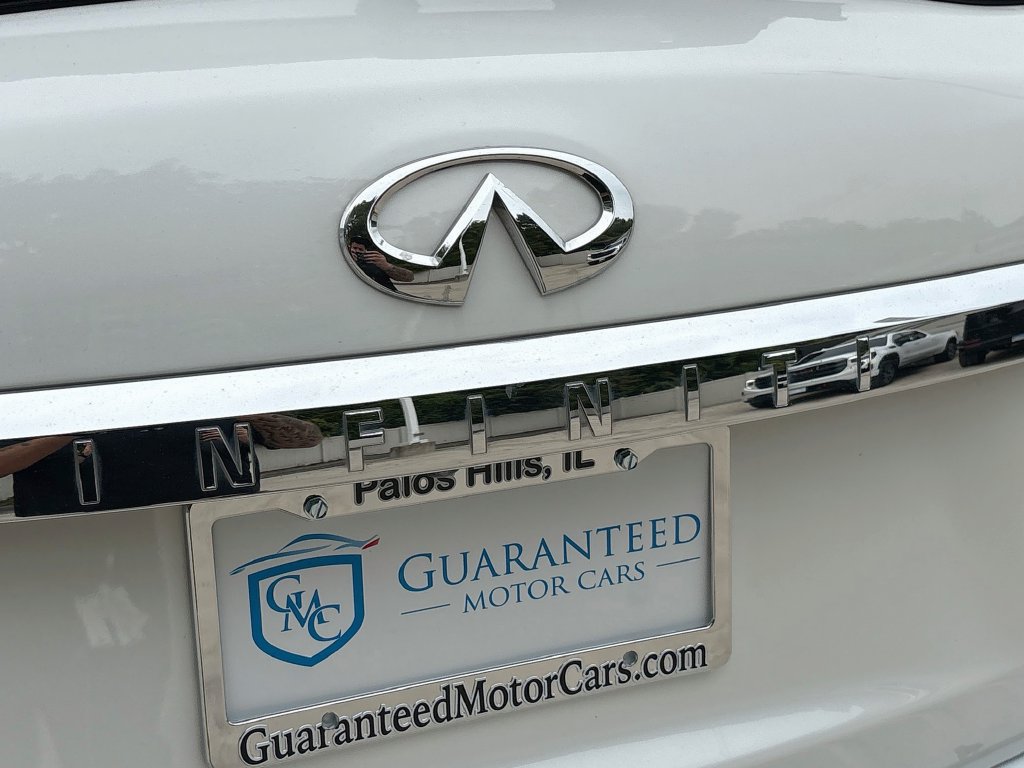 Used 2022 INFINITI QX80 Luxe w/ Cargo Package AWD/4WD image 10