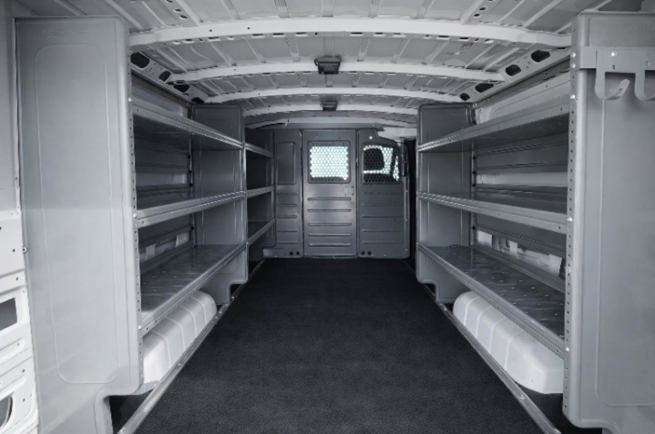 Used 2020 Nissan NV 2500 S image 11