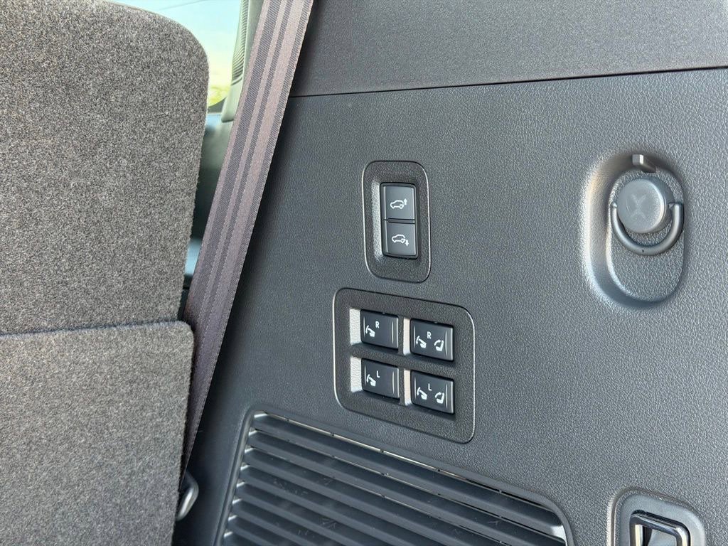 New 2026 Nissan Armada Platinum Reserve AWD/4WD image 36