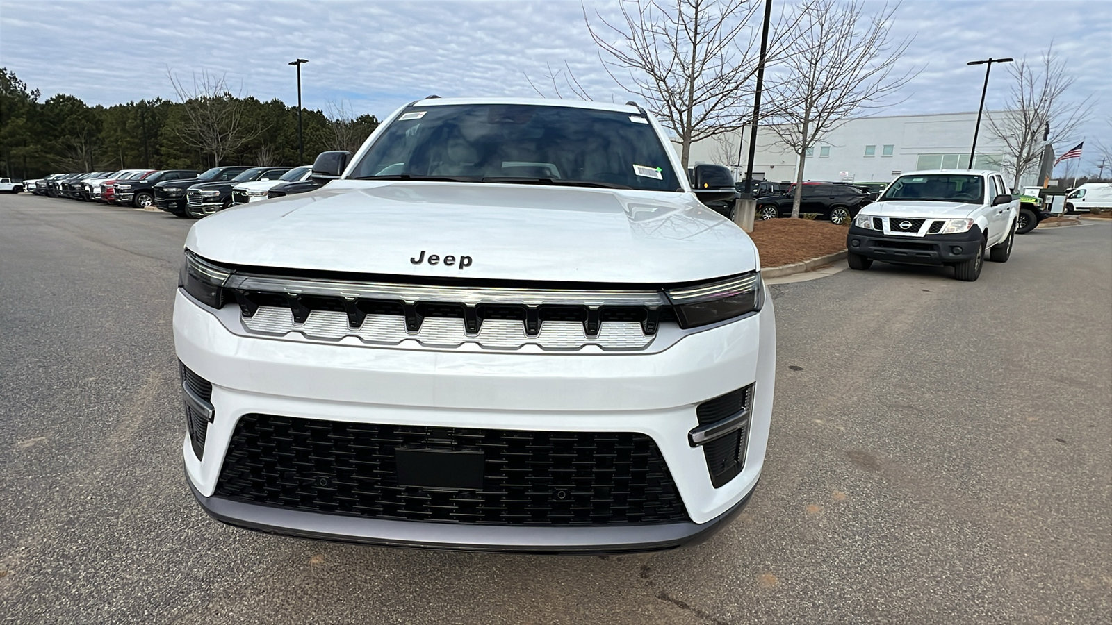 New 2026 Jeep Grand Wagoneer 2WD image 3