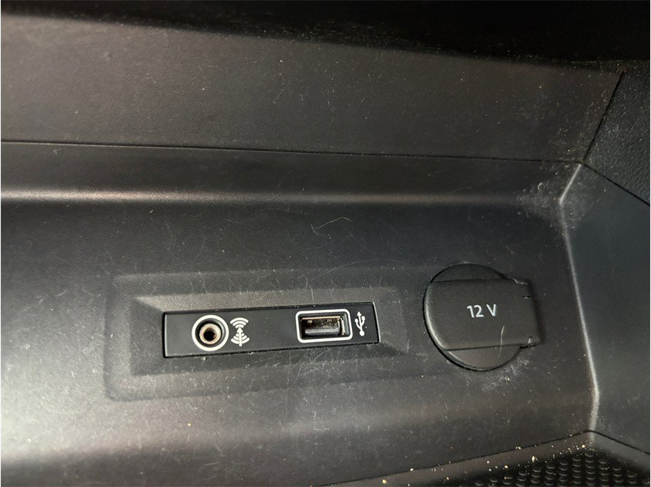 Used 2019 Volkswagen Atlas SE FWD image 31