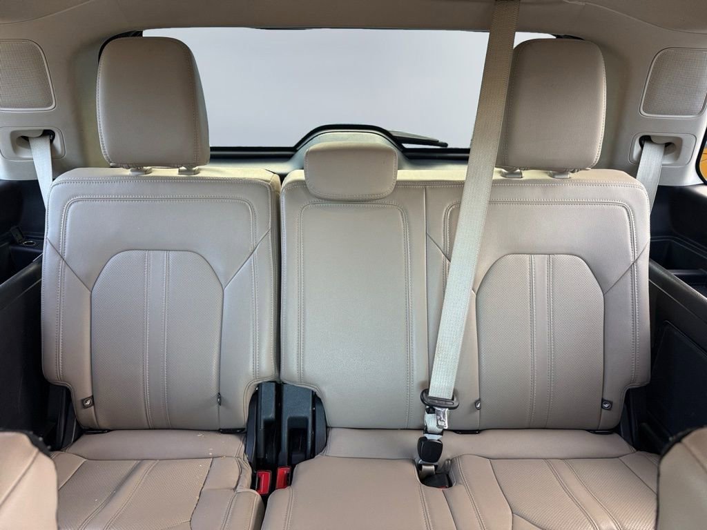 Used 2023 Ford Expedition Limited image 24