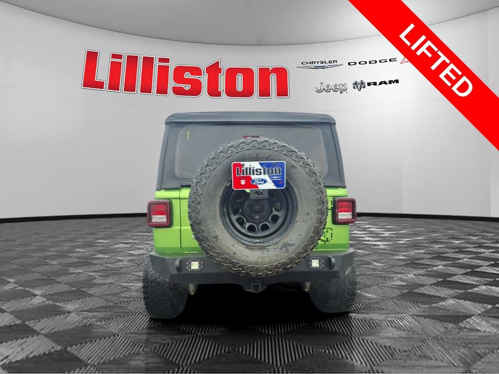 Used 2018 Jeep Wrangler Unlimited Sport image 3