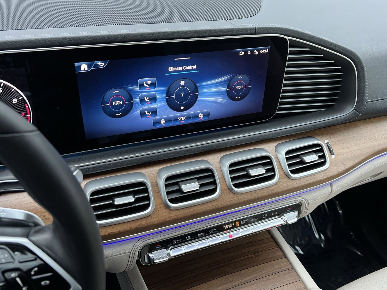 Certified 2024 Mercedes-Benz GLE 350 4MATIC image 19