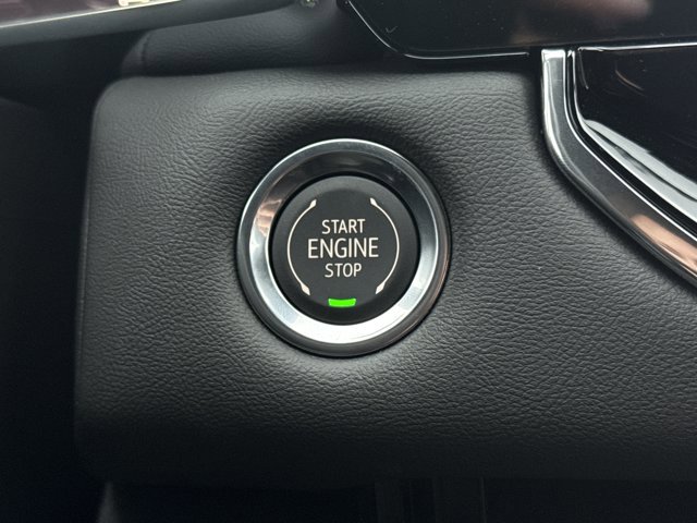 New 2026 GMC Canyon Elevation w/ Convenience Package image 24