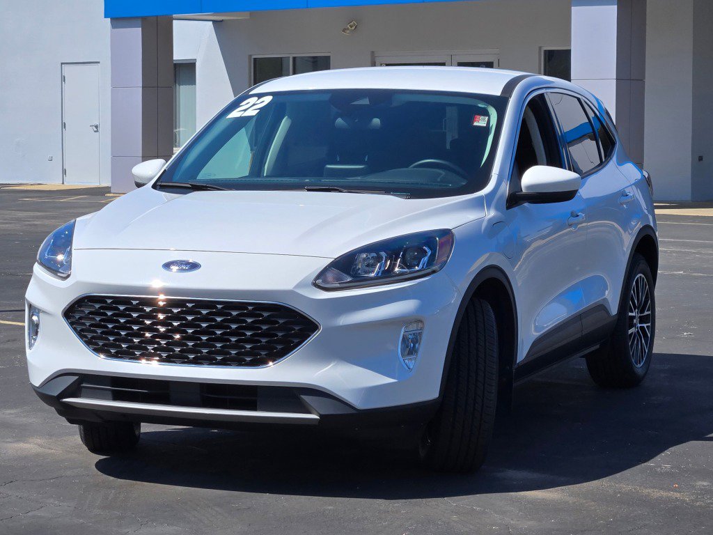 Used 2022 Ford Escape SEL w/ Technology Package image 4