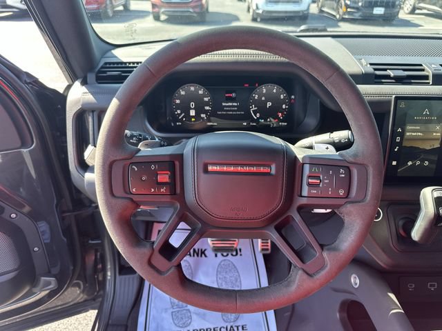 Used 2023 Land Rover Defender 110 V8 AWD/4WD image 20