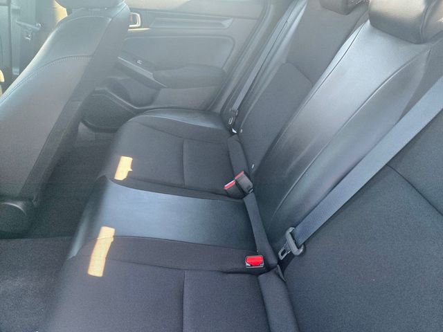 Used 2023 Honda Civic Sport image 9