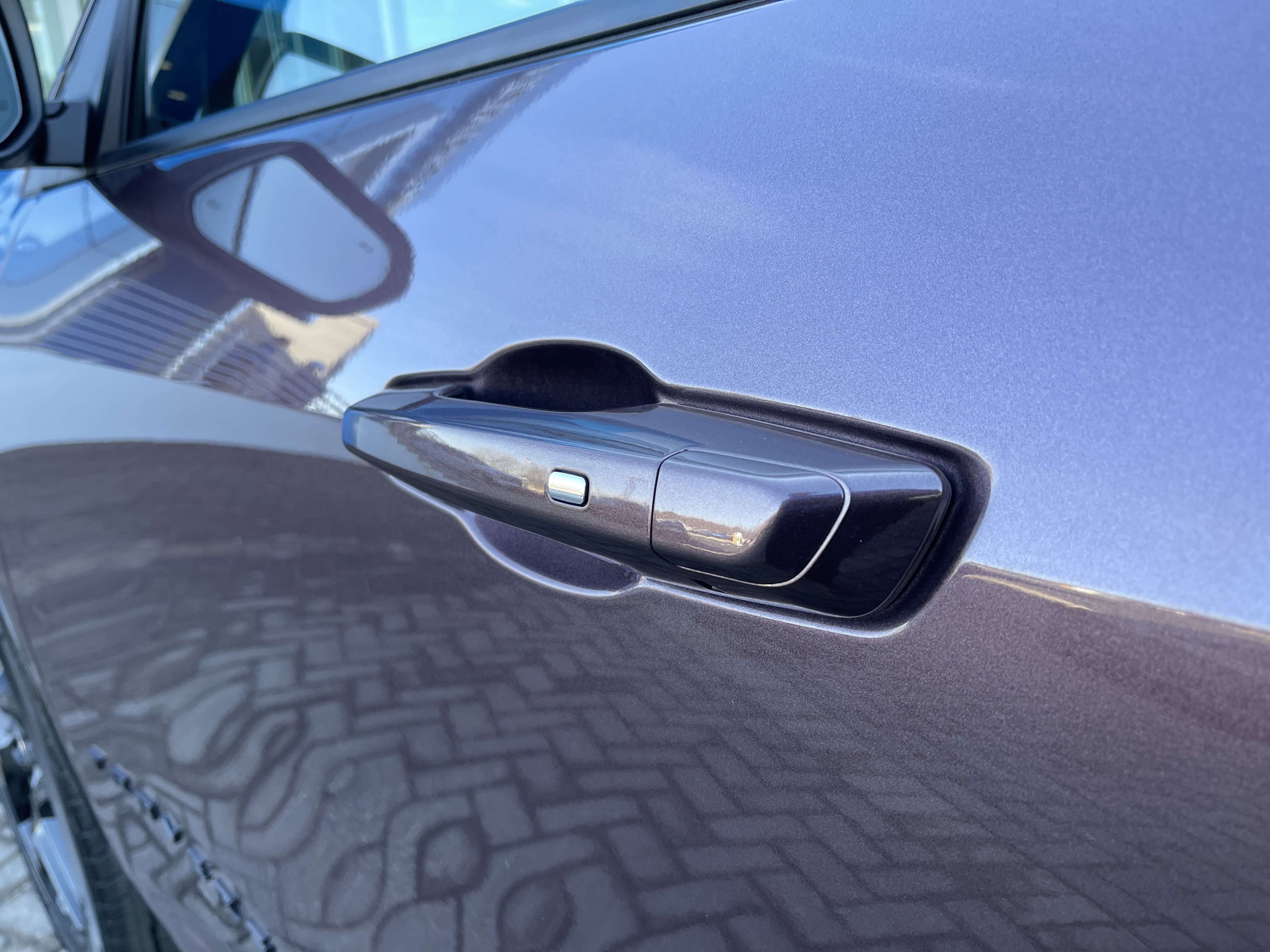 Used 2025 Chevrolet Traverse RS w/ LPO, Floor Liner Package image 13