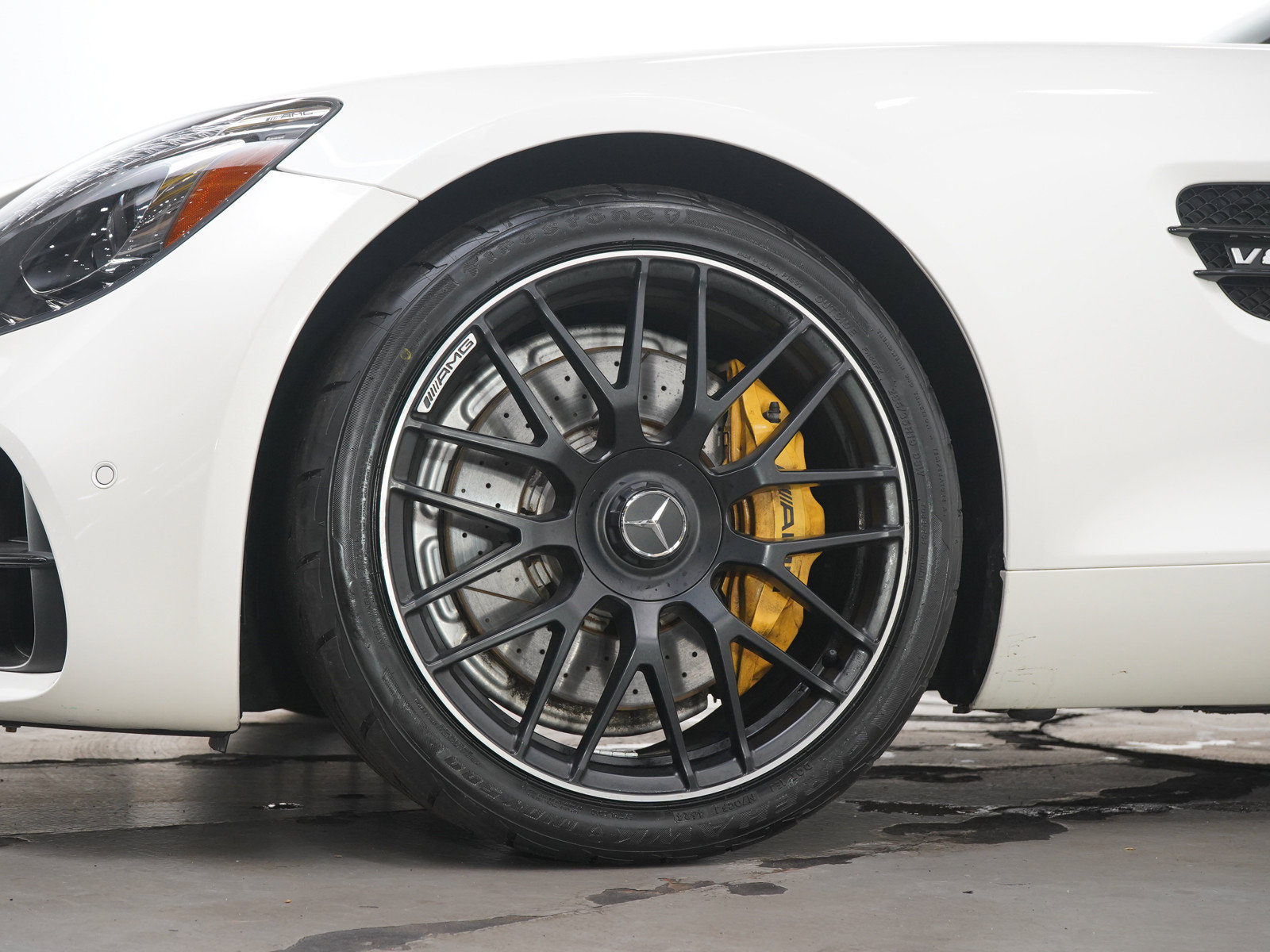 Used 2019 Mercedes-Benz AMG GT Roadster image 33