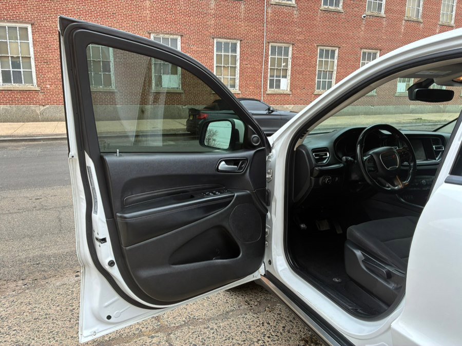 Used 2021 Dodge Durango SXT w/ 3rd Row Seating Group AWD/4WD image 14