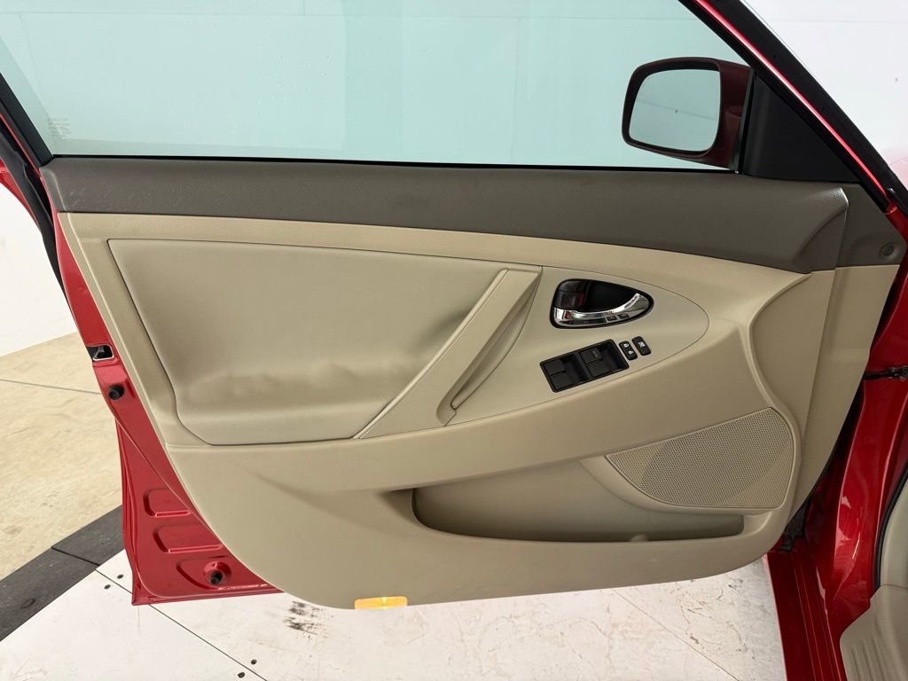 Used 2007 Toyota Camry Hybrid image 11