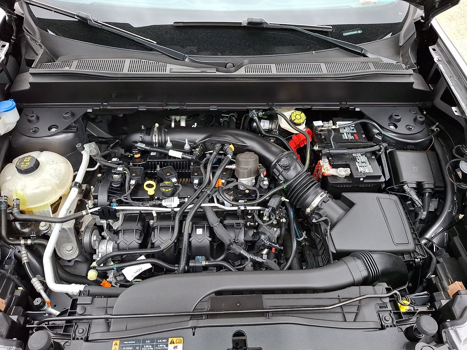 Used 2023 Ford Maverick Lariat w/ Lariat Luxury Package AWD/4WD image 29