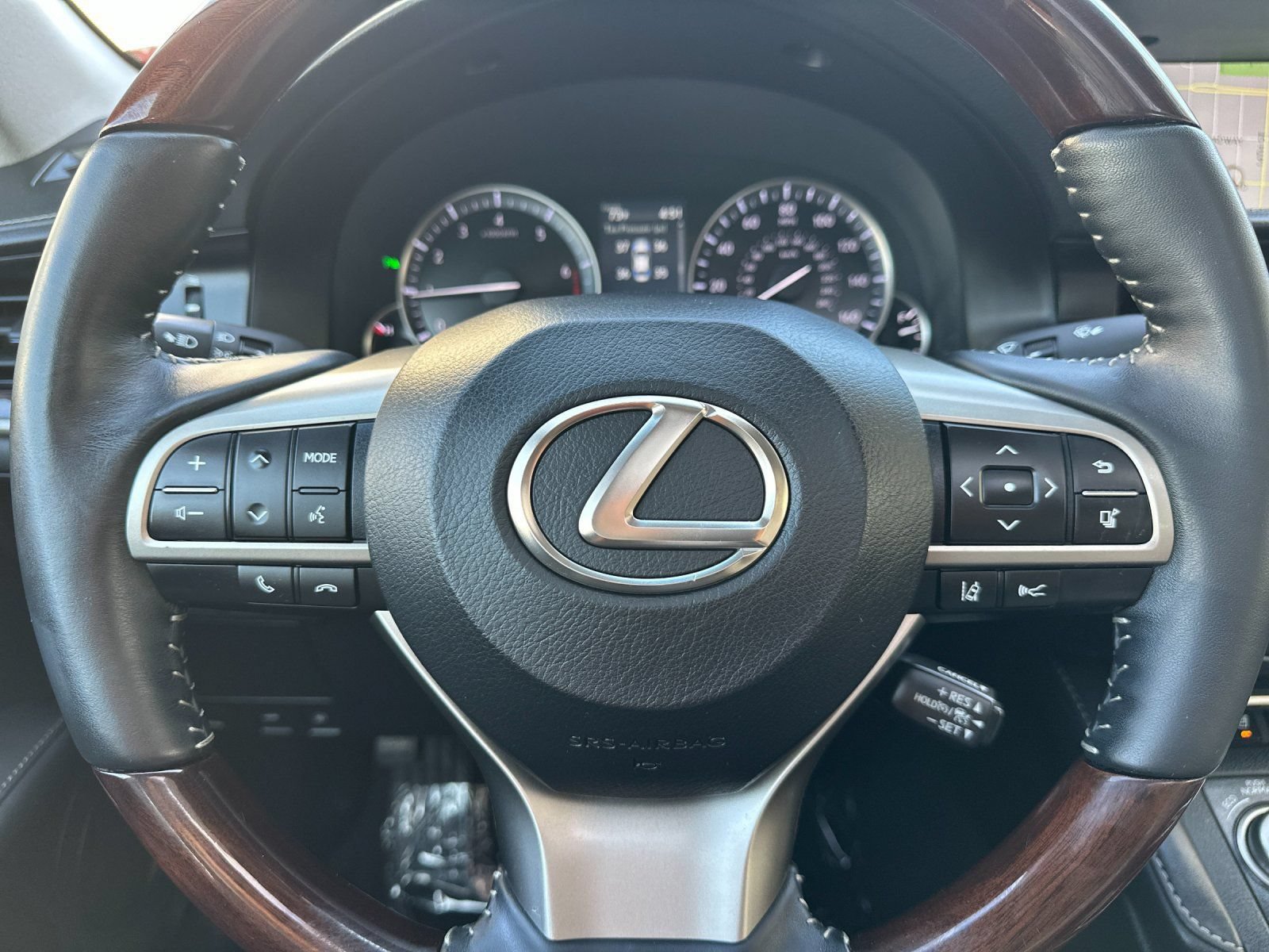Used 2018 Lexus ES 350 w/ Luxury Package w/Wood Trim FWD image 26