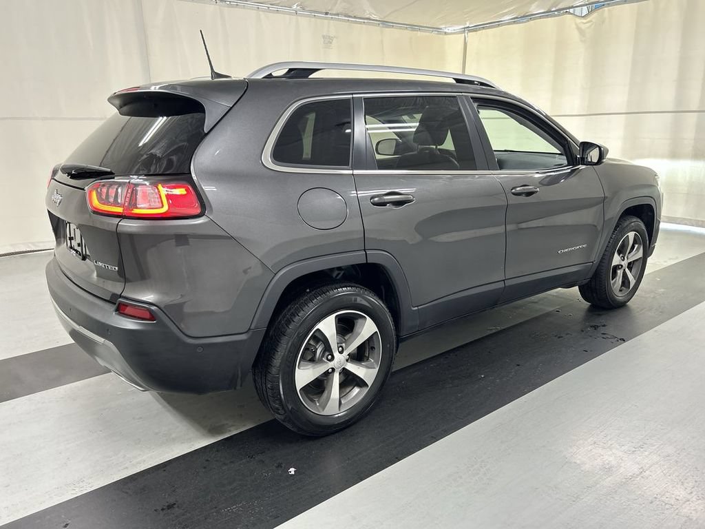 Used 2021 Jeep Cherokee Limited AWD/4WD image 2