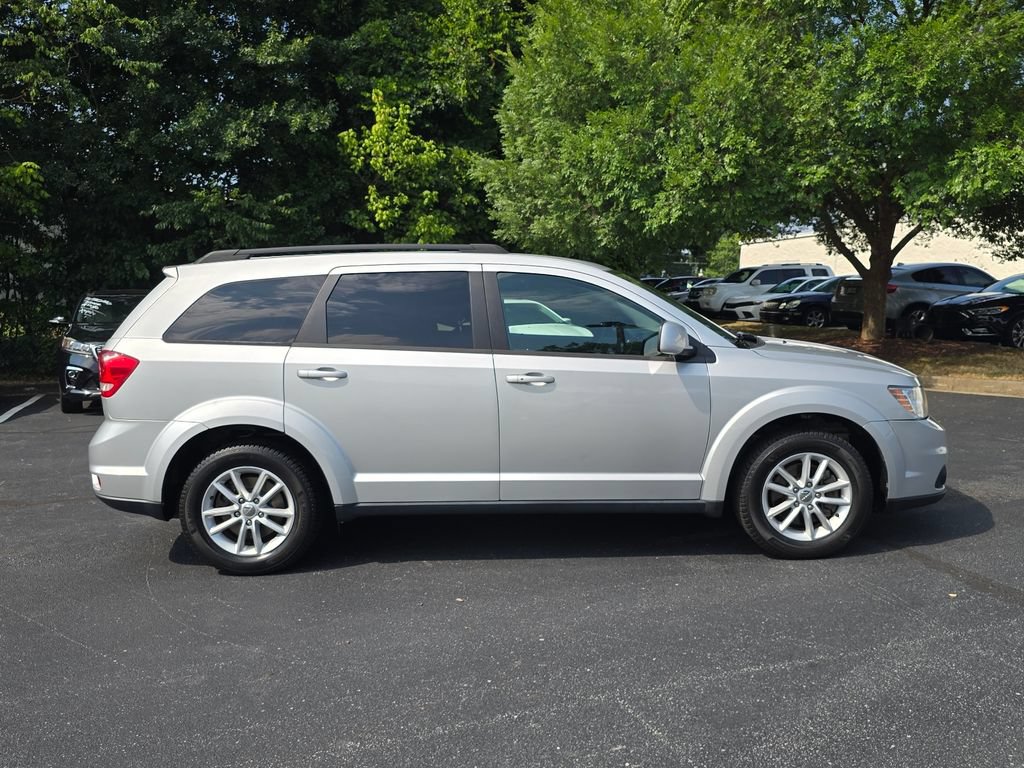 Used 2014 Dodge Journey SXT w/ Flexible Seating Group FWD video 2