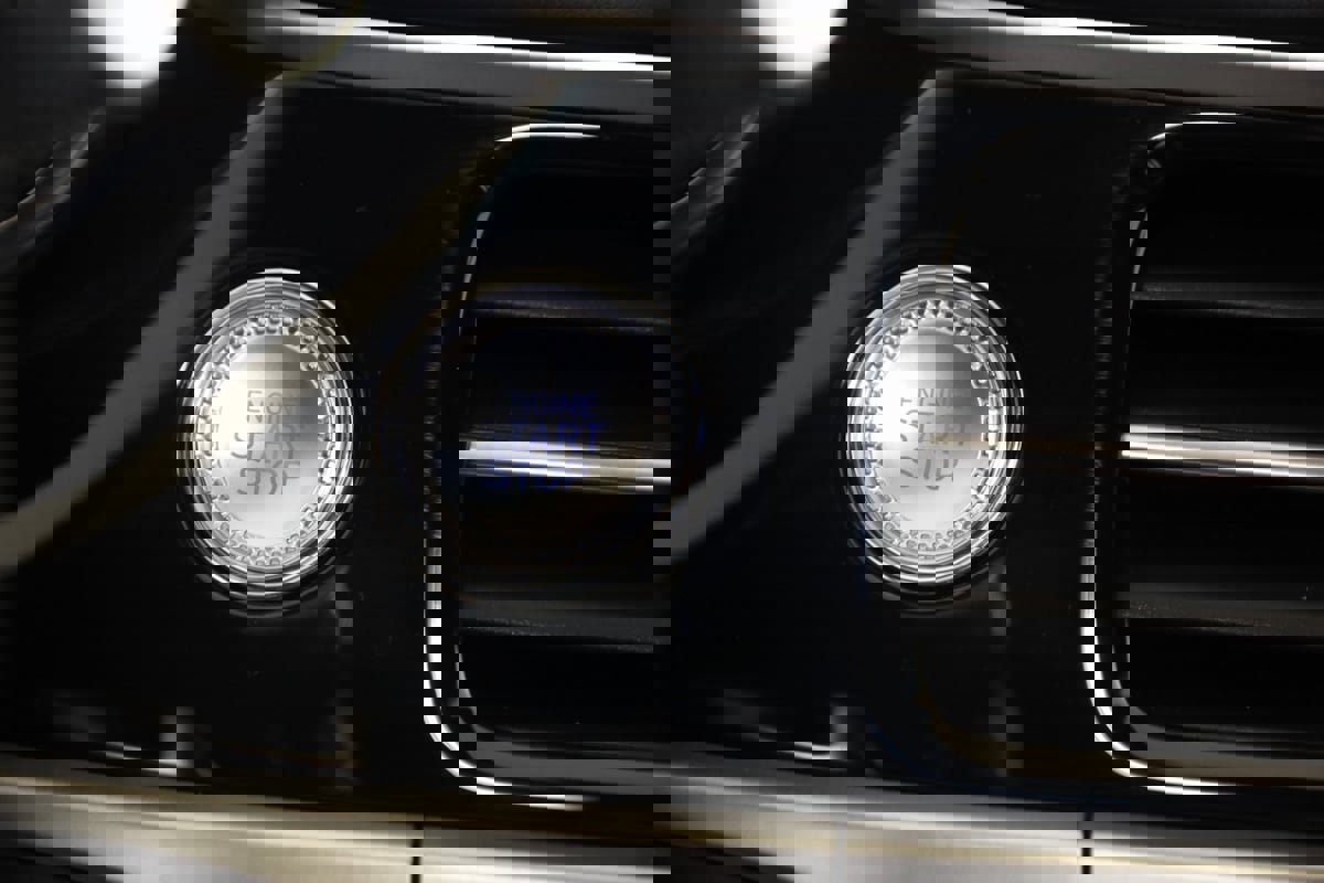 Used 2024 Genesis G70 3.3T Advanced image 36