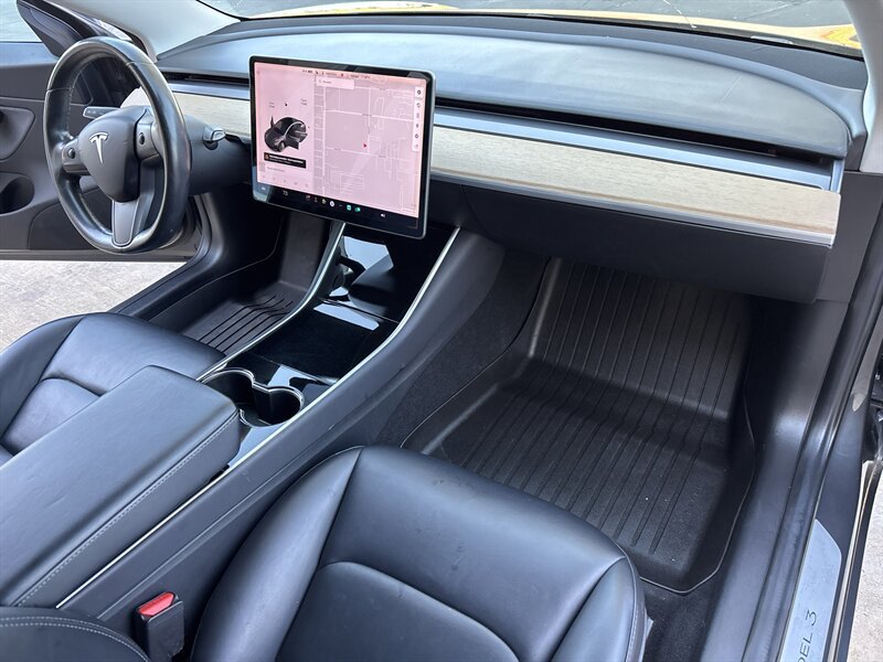 Used 2018 Tesla Model 3 Long Range AWD/4WD image 33