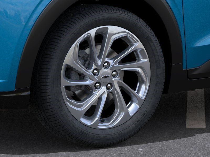 New 2027 Chevrolet Bolt LT FWD image 9