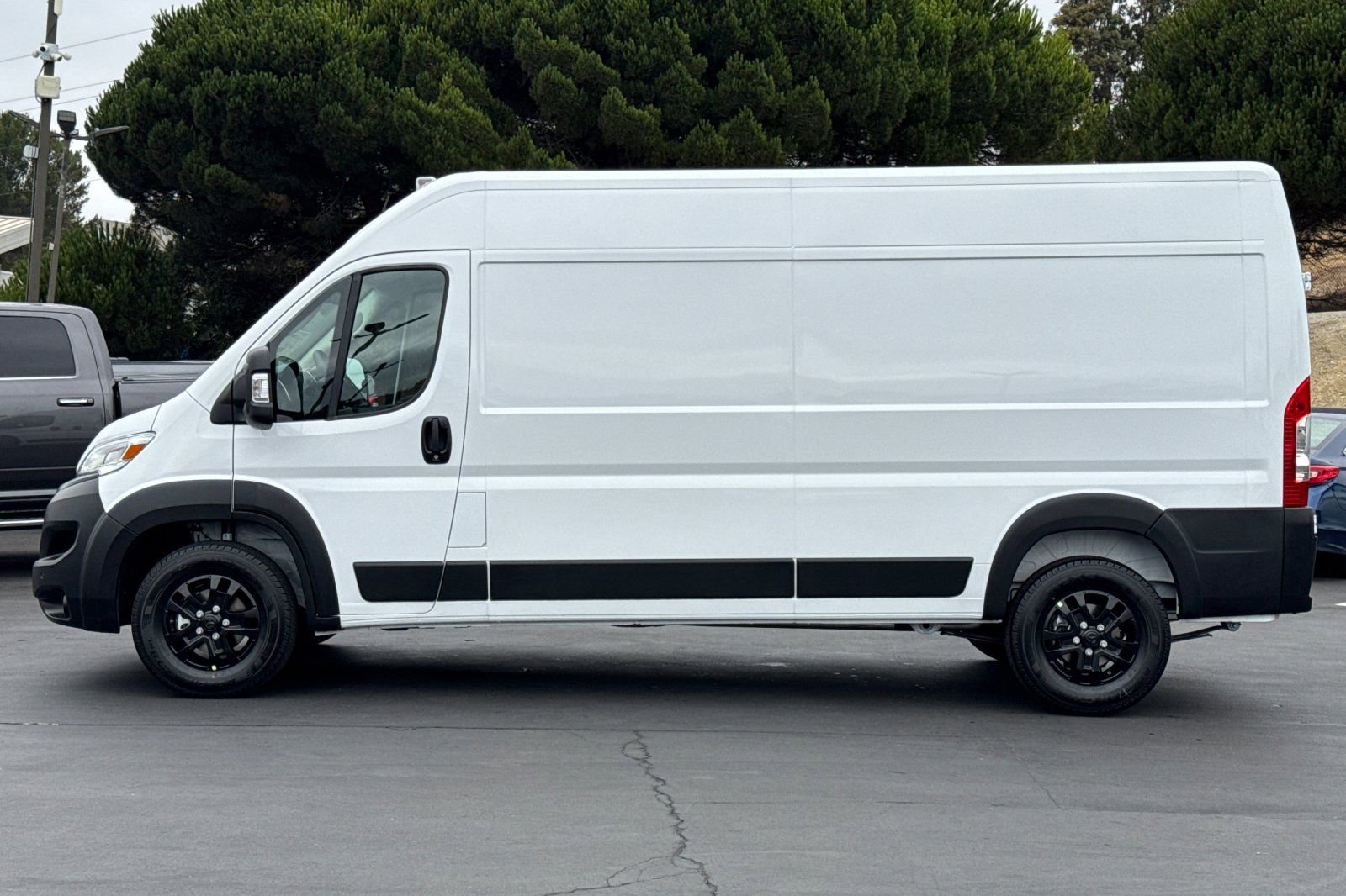 New 2026 RAM ProMaster 2500 w/ Quick Order Package 22H SLT+ image 8