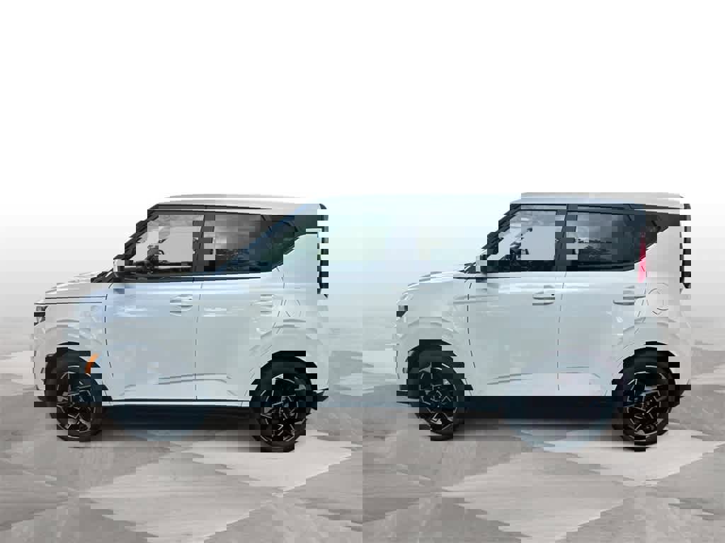 Certified 2025 Kia Soul EX image 5