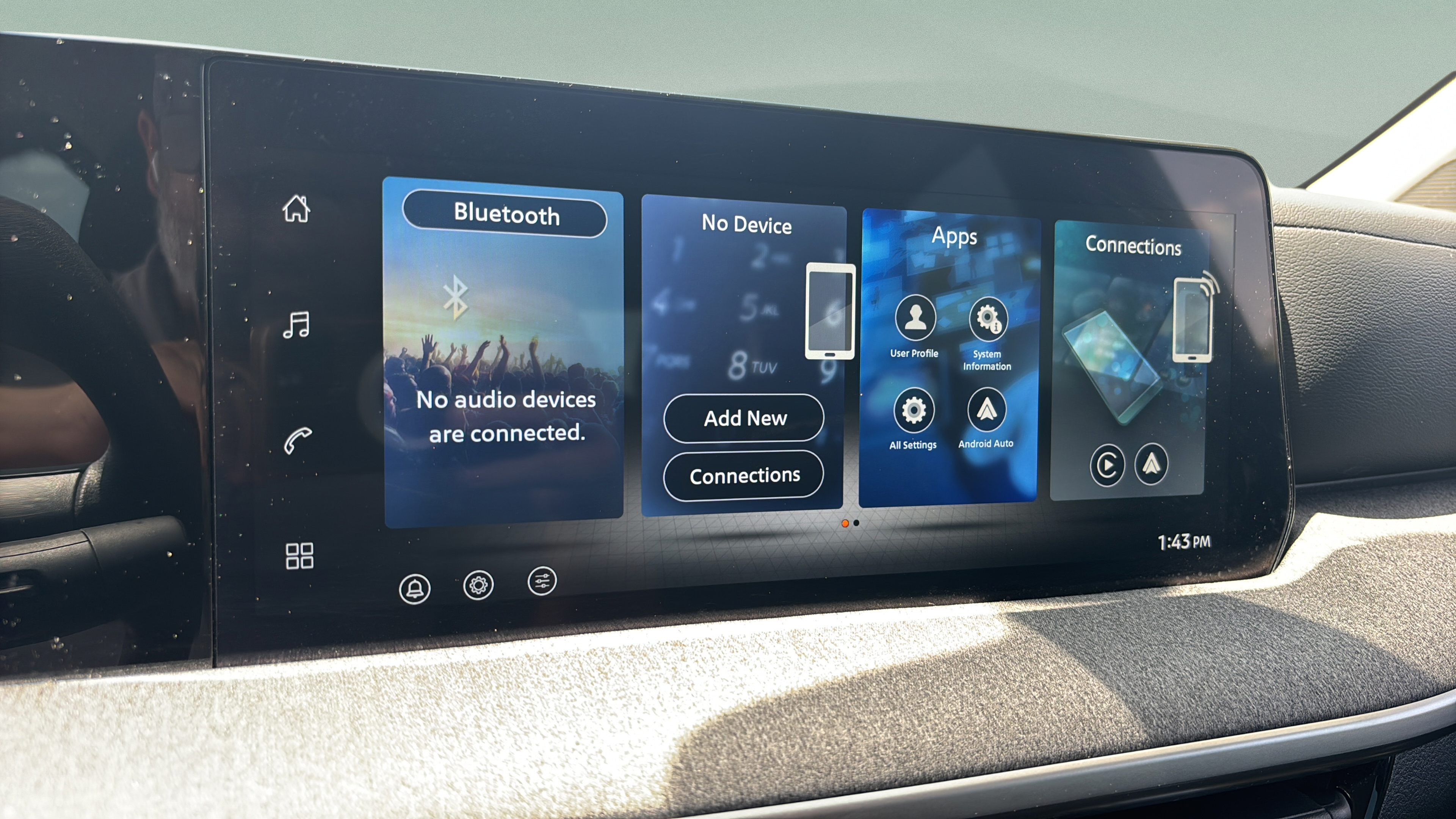 Used 2026 Nissan Kicks S FWD image 21