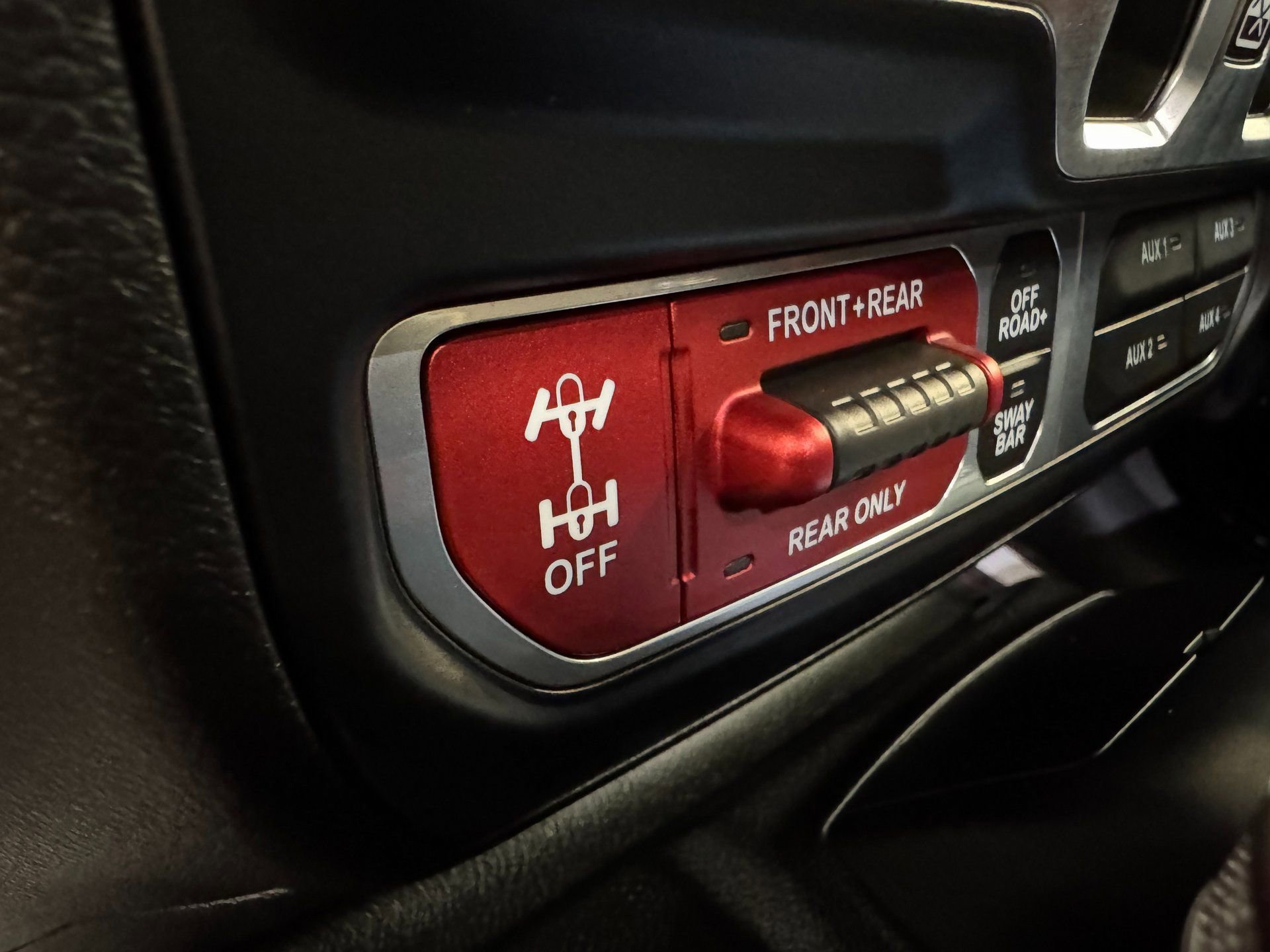 Used 2024 Jeep Wrangler Unlimited Rubicon 392 image 50