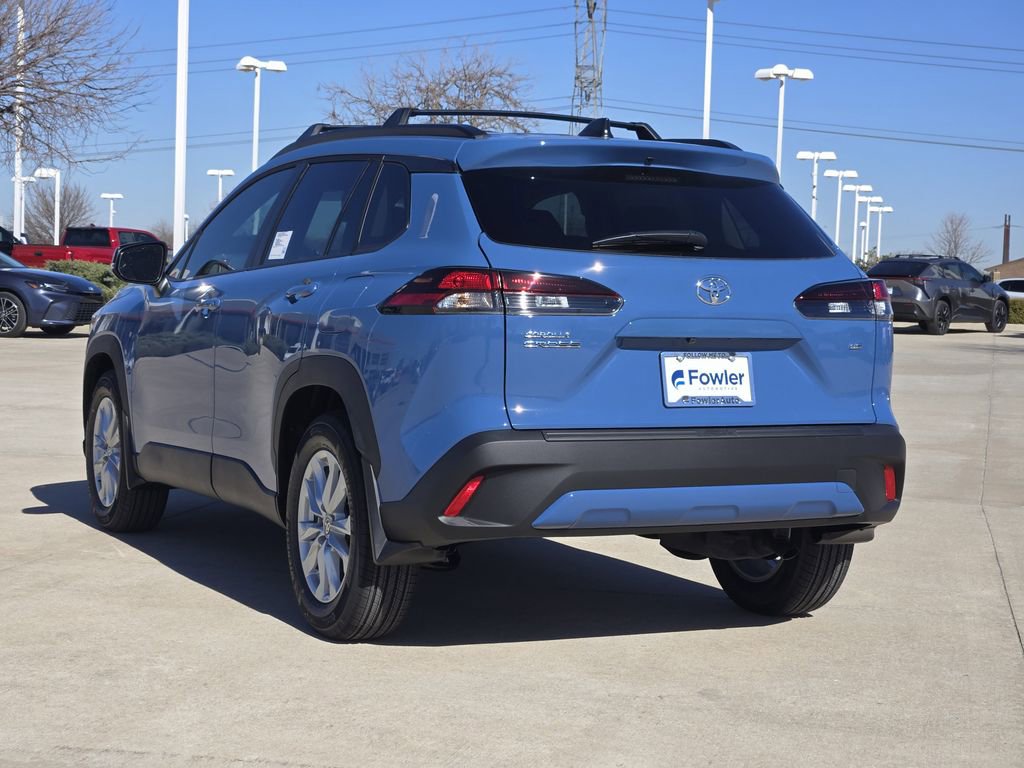 New 2026 Toyota Corolla Cross LE image 3