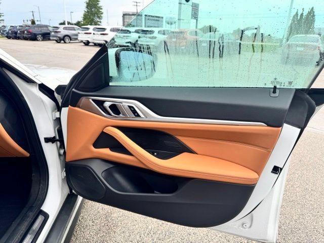 Used 2025 BMW i4 xDrive40i w/ Parking Assistance Package AWD/4WD image 17