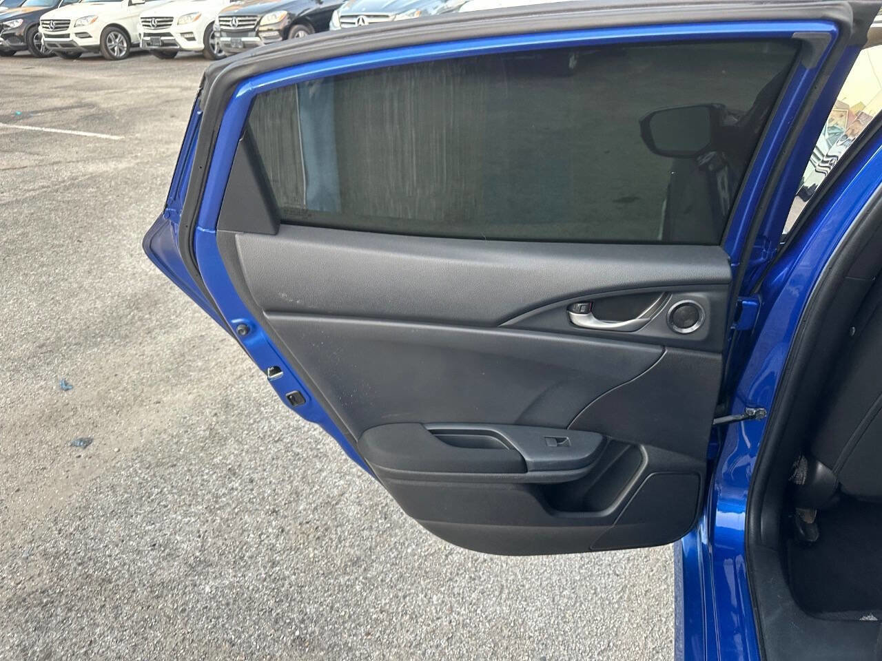 Used 2019 Honda Civic EX image 11