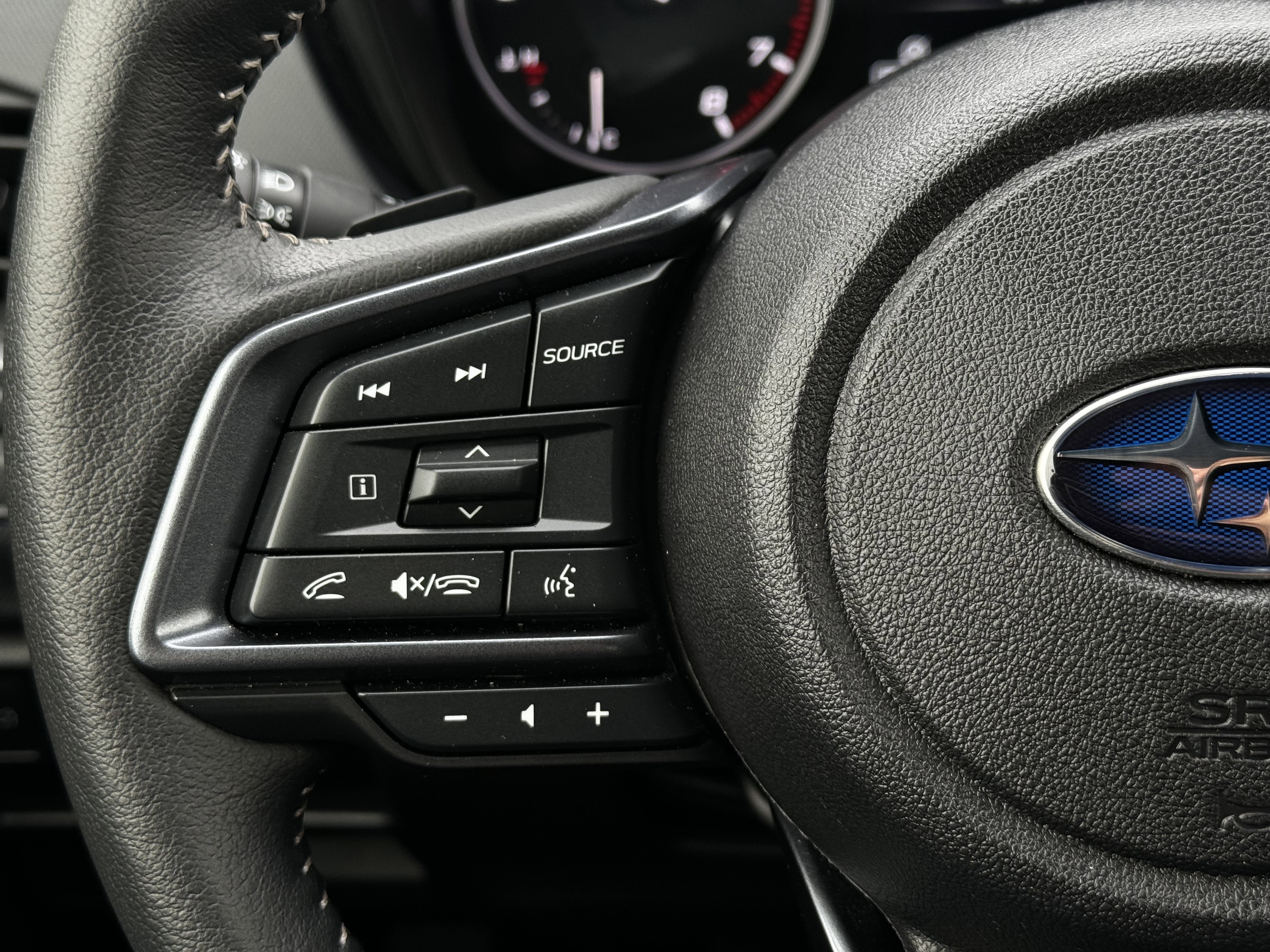 Used 2025 Subaru Forester Limited w/ Popular Package #1 image 10