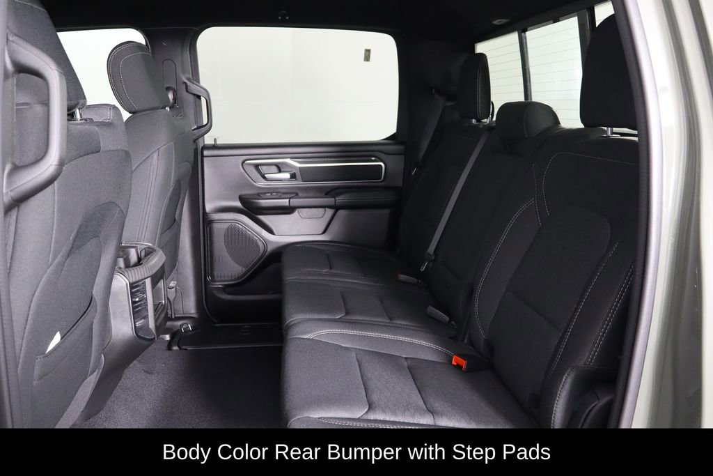 New 2026 RAM 1500 4x4 Crew Cab image 17