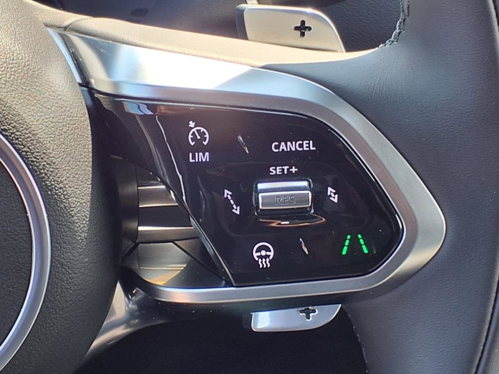 New 2026 Jaguar F-PACE R-Dynamic S image 15