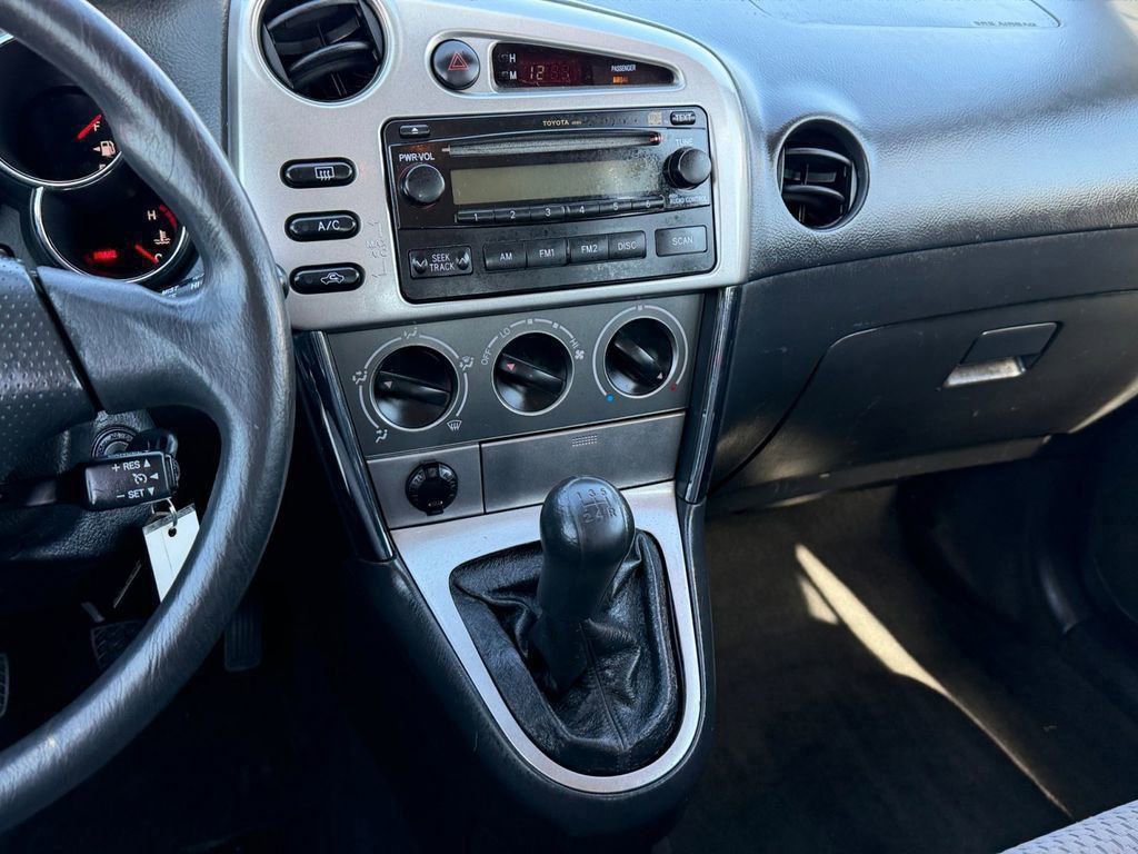 Used 2006 Toyota Matrix image 13