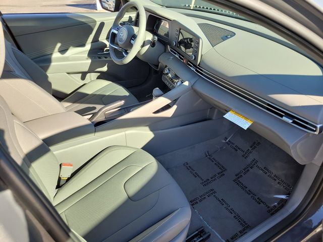 New 2026 Hyundai Elantra Sport image 17