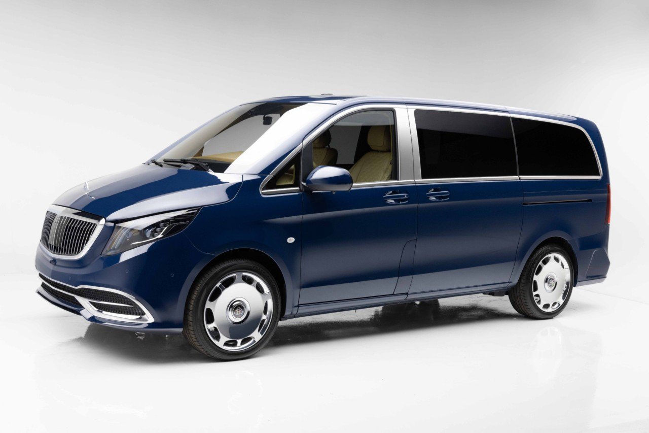 Used 2021 Mercedes-Benz Metris Passenger image 17