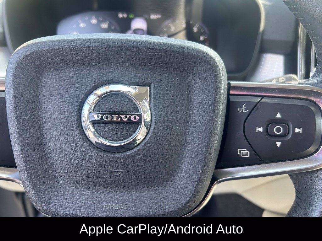 Used 2019 Volvo XC40 T5 Momentum AWD/4WD image 11