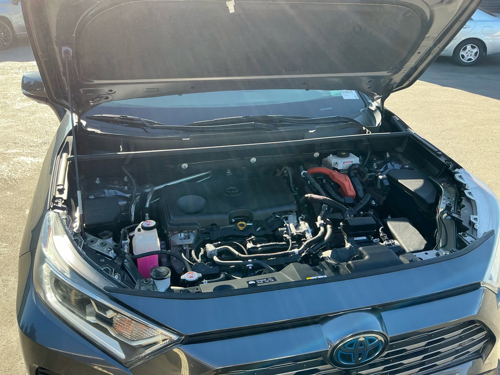 Used 2019 Toyota RAV4 Limited image 23